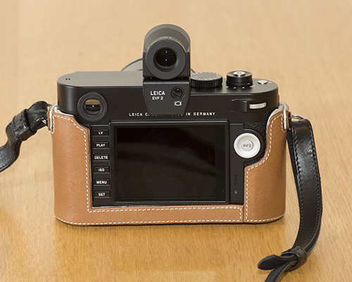 Leica M240 (serviced) + EVF + case